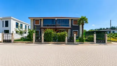 Aydın Merkez Kardeşköy Mahallesi Müstakil Bahçeli Kiralık Villa Aydın Merkez Kardeşköy Mahallesi Müstakil Bahçeli Kiralık Villa