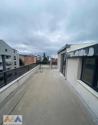 Gebze Osman Yılmaz Mahallesi'nde Satılık 4+1 Dubleks | 220 M² Gebze Osman Yılmaz Mahallesi'nde Satılık 4+1 Dubleks | 220 M²