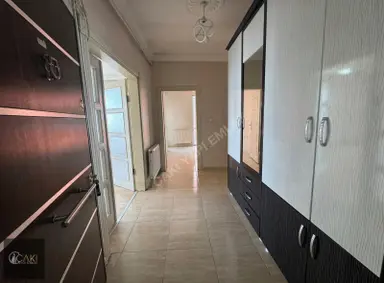 Çakı Yapı Emlaktan İkinisanda Kiralık 3+1 Daire Çakı Yapı Emlaktan İkinisanda Kiralık 3+1 Daire