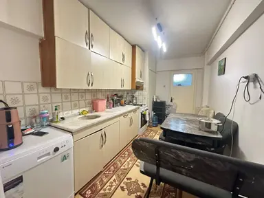 Sanatoryum Cd Paralelinde Kat Konumlu 2+1 Bağımsız Salon Acil!!!