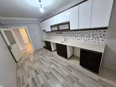 ꧁▇yılmaz'dan▇꧂merkezi Konumda Masrafsız Asansörlü 3+1 Daire