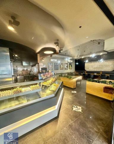 Avm'de Cadde Üzeri 400 M2 Hazır Kafe & Restoran - Devren Kiralık Avm'de Cadde Üzeri 400 M2 Hazır Kafe & Restoran - Devren Kiralık