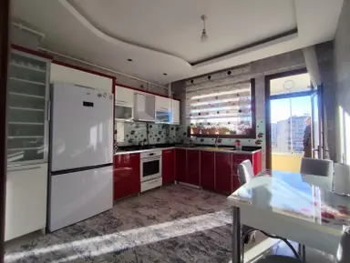Atlı Life Gayrimenkulden Bağcılar Havalanı Kavşağında 3+1 Daire Atlı Life Gayrimenkulden Bağcılar Havalanı Kavşağında 3+1 Daire