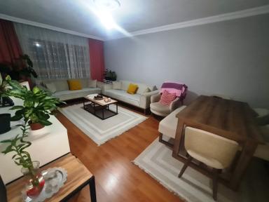 30 Ağustos Mh. Merkezi Konumda Ara Kat 2+1 Daire 30 Ağustos Mh. Merkezi Konumda Ara Kat 2+1 Daire