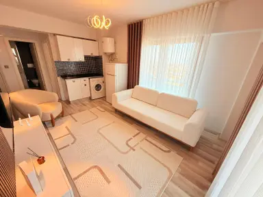 Zeytinköy Mahallesinde Arakat Balkonlu Asansörlü Yerden Isıtmalı Sitede Eşyalı 1+1 Apart A-y-1 Zeytinköy Mahallesinde Arakat Balkonlu Asansörlü Yerden Isıtmalı Sitede Eşyalı 1+1 Apart A-y-1