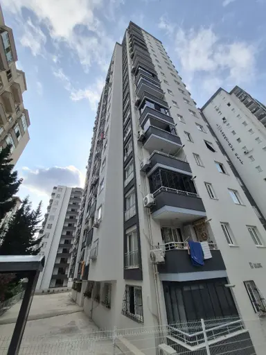 Hulusi Başdan Farkıyla Huzur Evlerinde Güvenlikli K.otoparklı