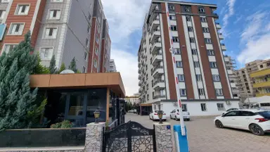Akev Gayrimenkul'den Osm Hast. Yanı Eşyalı 1+1 Kiralık Daire Akev Gayrimenkul'den Osm Hast. Yanı Eşyalı 1+1 Kiralık Daire