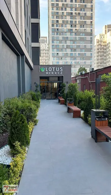 7tepeden Lotus'ta Kiralık İşyeri