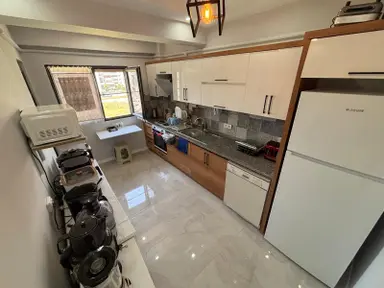 ▇altınkumda Denize Yakın Kapalı Otoparklı Şık Tasarımlı 2+1daire