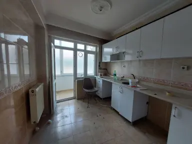 Arzu Emlaktan Zübeydehanım Mah. Kiralık 2+1 Daire