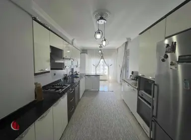 Özgür'den Mıhlıdut'ta 200 M² Net Kilerli 4+1 Satılık Daire