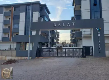 Roma' Dan Welt Balat Sitesinde Satılık Daire