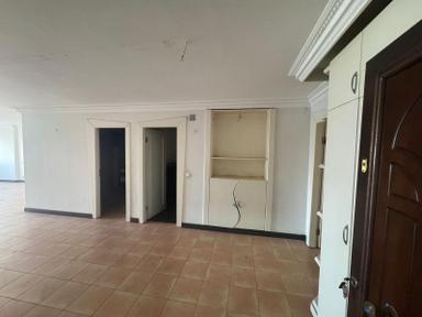 Akdeniz İstiklal Cad. İş Merkezinde Satılık 4+1 Ofis Büro Akdeniz İstiklal Cad. İş Merkezinde Satılık 4+1 Ofis Büro