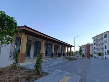Karakuş Emlaktan Toki Merkezinde Kiralık Dükkan