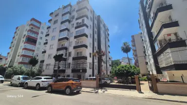 Tüzün'den Aydınlıkevler Mahallesin'de 3+1 Kiralık Daire