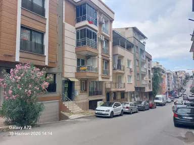 Yıldız Mah. Arakat Doğalgazlı 95m2 Kapalı Mutfaklı 2+1 Daire Yıldız Mah. Arakat Doğalgazlı 95m2 Kapalı Mutfaklı 2+1 Daire