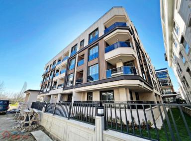 Aktiften Altınkumda Zerafetine Bayılacağınız Köşe Konum Yerden Isıtmalı Giyinme Odalı 2+1dublex