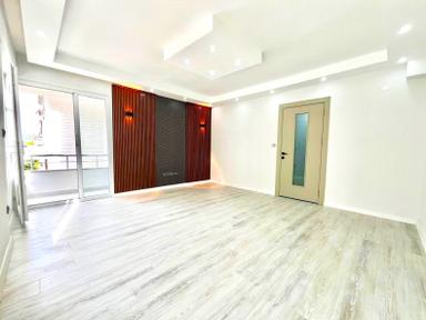Blue Life Egen'den Gerçek İlan-merkez'de Denize 50mt Ön Cephe Ayrı Mutfaklı Muazzam 2+1 Daire