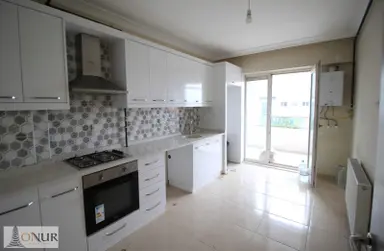Şefikcan Site İçi Kapalı Otoparklı Güvenlikli 3+1 Kiralık Şefikcan Site İçi Kapalı Otoparklı Güvenlikli 3+1 Kiralık