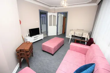 Karabağlar Yeşilyurt Katip Çelebi Hast. Yakın 3+1 Eşyalı, D.gaz Ve Klimalı Kiralık Daire