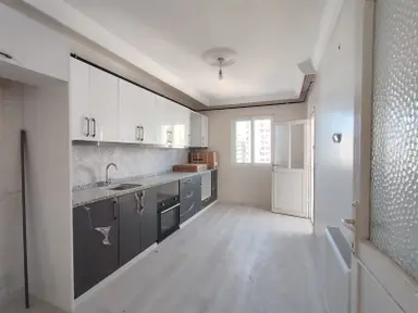 Amaç'tan Kenan Evren Semt Pazarına Yakın D.gaz'lı Geniş 3+1