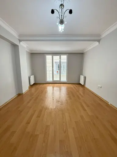 Üçevler Mahallesinde Kiralık Ara Kat 2+1 Daire Üçevler Mahallesinde Kiralık Ara Kat 2+1 Daire