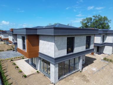 Pars Prime I Modern Mimariye Sahip Havuzlu Dubleks Villa!