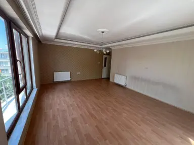 Star'dan Yazır Mah Kiralık Site İçinde Daire