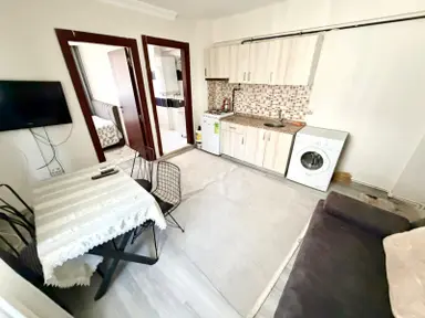 Denizli İstiklal De Temiz Ve Kullanışlı 1+1 Satılık Apart