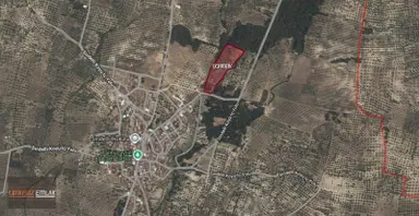 Sindelli'de Köy Girişi | 4436 M2 | 4 Adet 10 Ton Zeytin Kuyulu