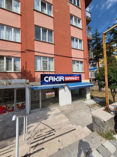 Afyon Üçok Emlaktan Dervişpaşa Mah İşlek Bölge Kiralık Dükkan