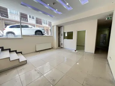 İmren Gayrimenkulden Sefaköy Merkezde 200 M2 Yeni Bina Düz Ayak