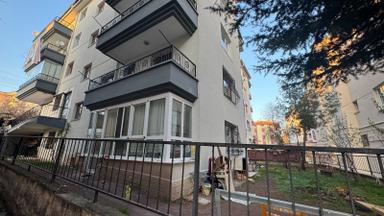 Keçiören Esertepede Bahçe Kullanımlı 3+1 120 M2 Satılık Daire Keçiören Esertepede Bahçe Kullanımlı 3+1 120 M2 Satılık Daire