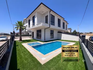 15 Güne Teslim Köşe Parsel Kapanmaz Manzaralı Havuz Uygun Villa 15 Güne Teslim Köşe Parsel Kapanmaz Manzaralı Havuz Uygun Villa