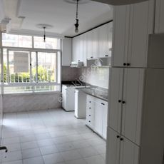 showcase_listing_image