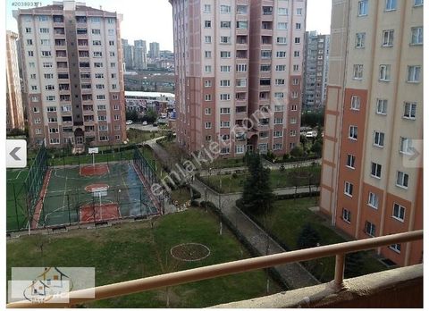 emlakcidan istanbul kucukcekmece atakent mahallesi 3 1 kiralik daire 5 500 tl 10344985