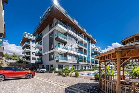 ALANYA OBA’DA SATILIK 1+1 EŞYALI YENİ DAİRE – SEA PEARL PARK