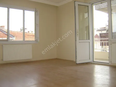 İSTANBUL HOUSE'DAN ŞİRİNEVLER MAH.'DE ASANSÖRLÜ 3+1 DAİRE