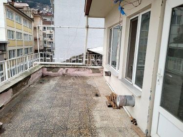 Bursa Kılıç Tan Setbaşı Merkezde Kiralık 95m2 Teraslı 2+1 Daire