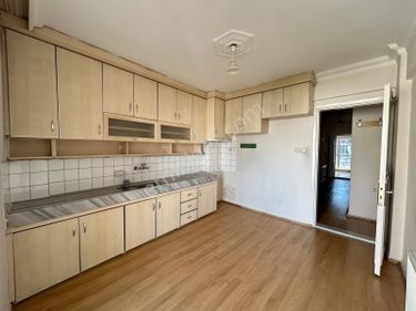 Salihlide Cadde Üstü 3+1 Jeotermal Isıtmalı Daire