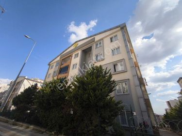 Kısacık'dan Onkolojinin En Bakımlı 2+1 Kiralık Eşyalı Dairesi