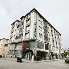 Cengiz Topel Caddesi Üzerinde Deniz Manzaralı Satılık 5+2 Dublex