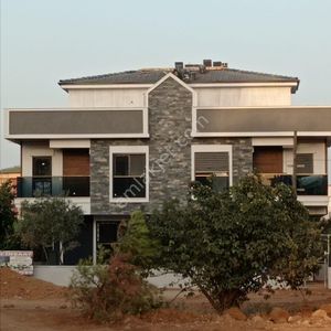 Konut-Villa