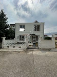 Konut-Villa