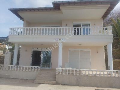 Konut-Villa