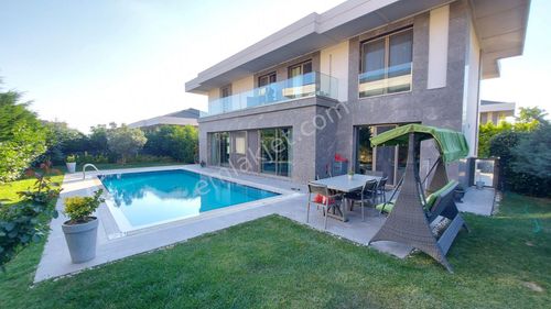 Konut-Villa