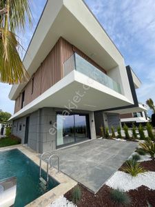 Konut-Villa