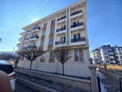 Afyon Tezcan Emlaktan Uydukentte Alp Suitte Kiralık Eşyalı Daire