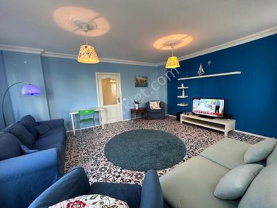 Antalya Konyaaltı Akkuyu Mahallesinde Kombili Klimalı Full Eşyalı Park Manzaralı Kiralık 2+1 Daire