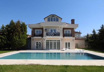 Konut-Villa